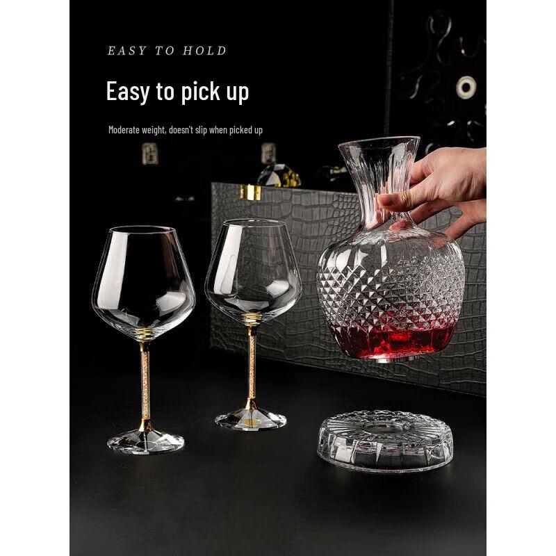 Drehender Kristall Rotwein Dekanter