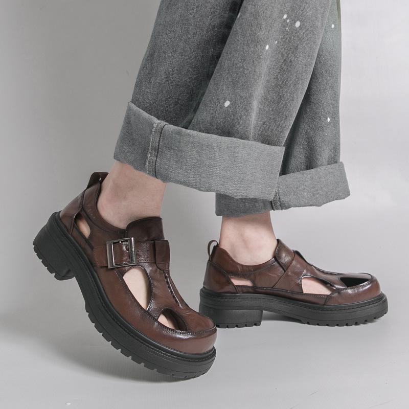 Men's Summer Casual Closed-Toe Perforated Sandals - Outdoor Business Buckle Design