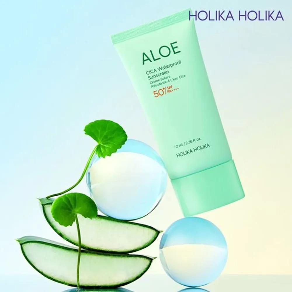 [1 Item] Aloe Cica Waterproof Sunscreen 70ml