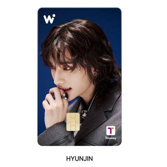 Stray Kids Wowpass Limited Cards