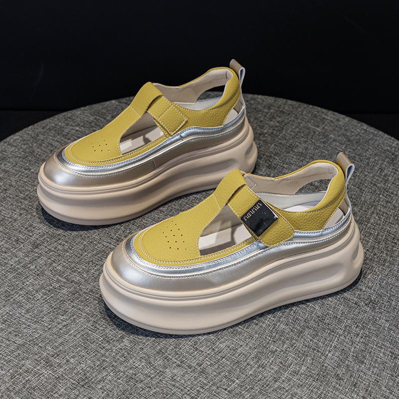 Baotou sandals women's summer new breathable hollow casual little white shoes thick sole inner height increase small women's shoes
