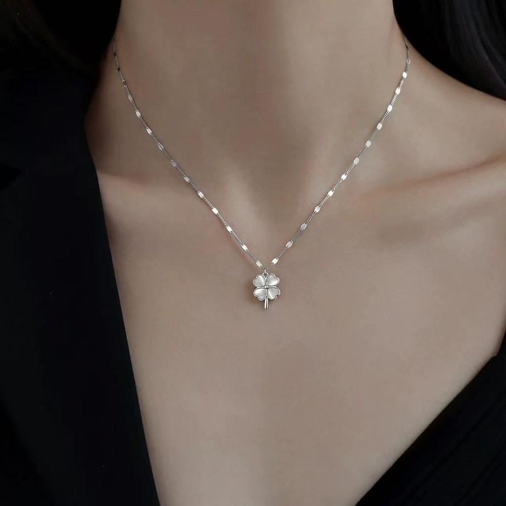 925 Sterling Silver Four-Leaf Clover Light Luxury Clavicle Necklace - 2025 New High-End Women's Fashion Accessory.