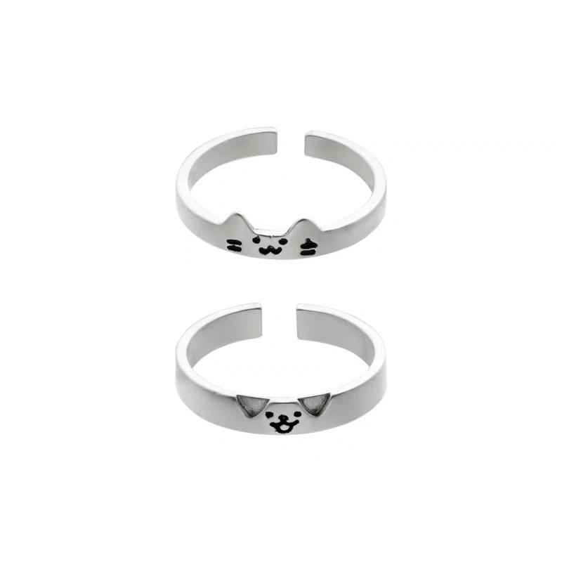 Gli Anelli di Coppia a Forma di Anello per Gatto e Cane Possono Essere Impilati Insieme Per Formare Adorabili Anelli da Dito, e Sono Semplici e Versatili.