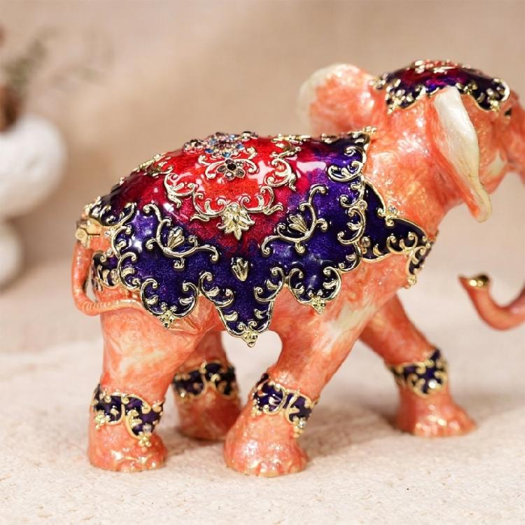 Handcrafted Elephant Designs Jewelry Organizers Box Featuring Delicate Diamonds Pattern