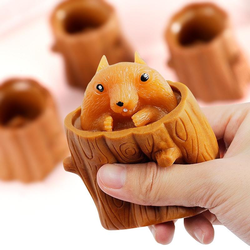 Squirrel Stress Relief Toy Stump Animal Squirrel Cup for Anxiety Relief, ADHD Squeeze Out The Surprises and Heal The Emotions