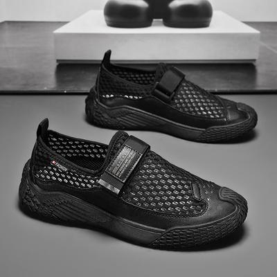 2024 Autumn New Mens Baotou Beach Shoes Korean Fashion Shoes for Men Flat Casual Tenis Mesh Shoes Breathable Comfort Sneakers