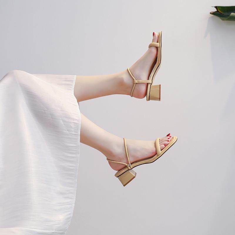 8148-5 Summer New Thick Heel Internet Celebrity Explosion Small Heel Summer Women's Shoes Korean Version of Simple Sandals