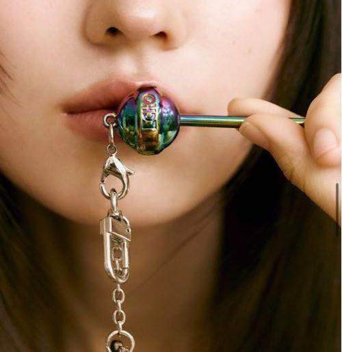 

[USED] BTS JIN [Echo] KEYRING