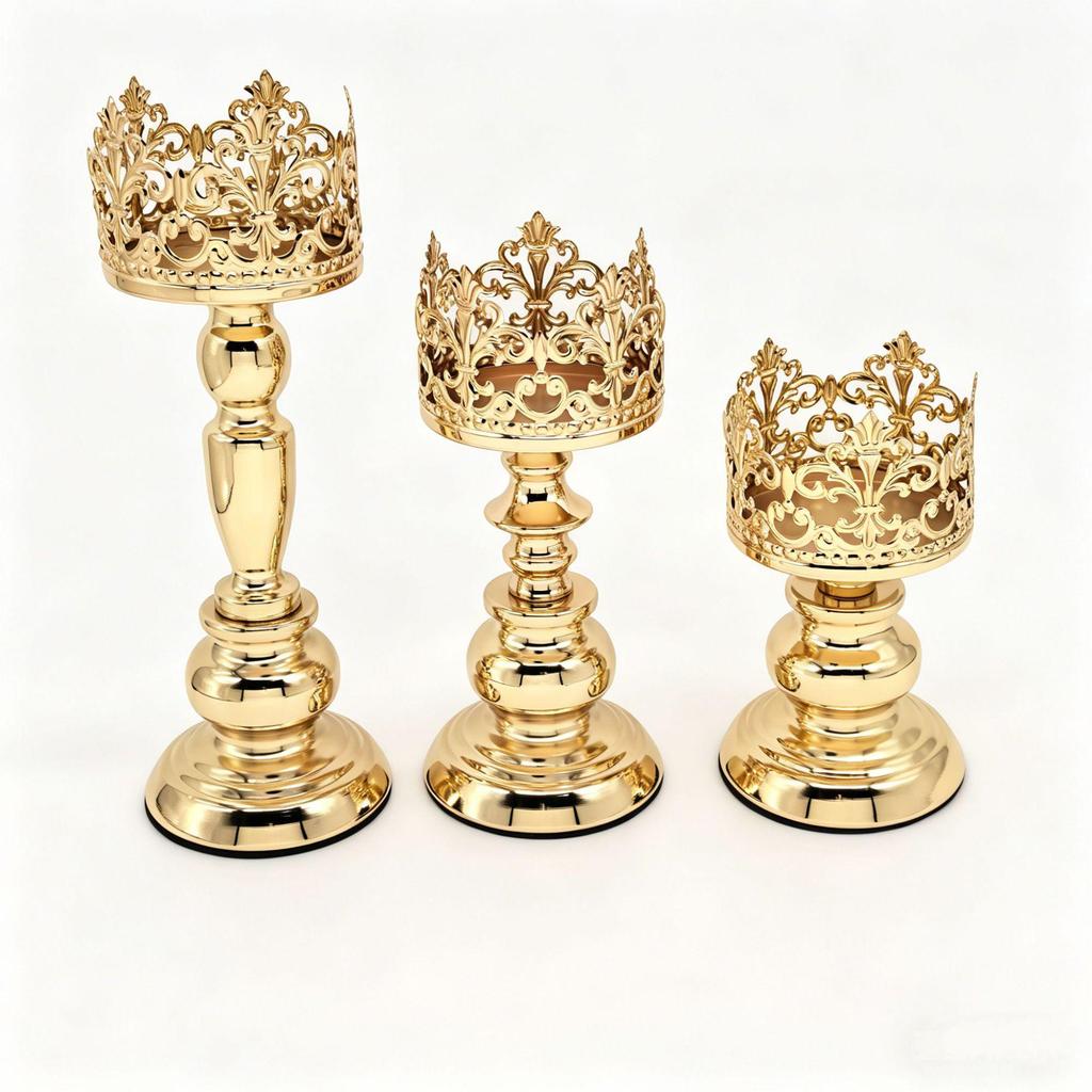 European Retro Hollow Crown Wrought Iron Candlestick Set - Wedding Decoration