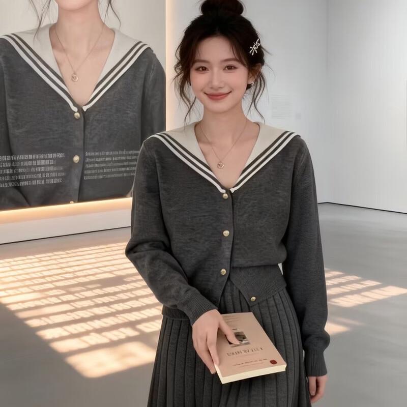 La Chapelle Korean Style Navy Collar Knit Sweater Set