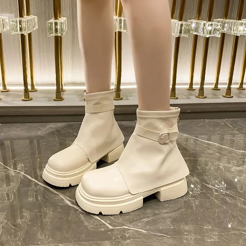 fashion Belt Buckle Punk Boots Women New  Fashion Back Zippers Ankle Boots Female Thick Sole Elevated Booties High Platform Shoes 2024