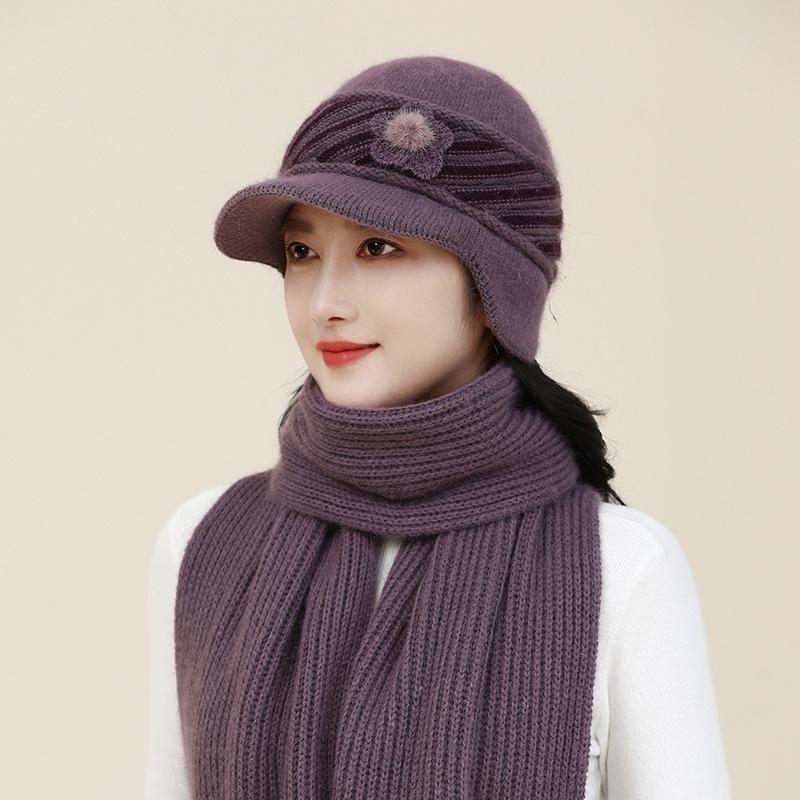 Уютный вязаный берет для женщин — зимнее тепло с защитой ушей — фото 7
