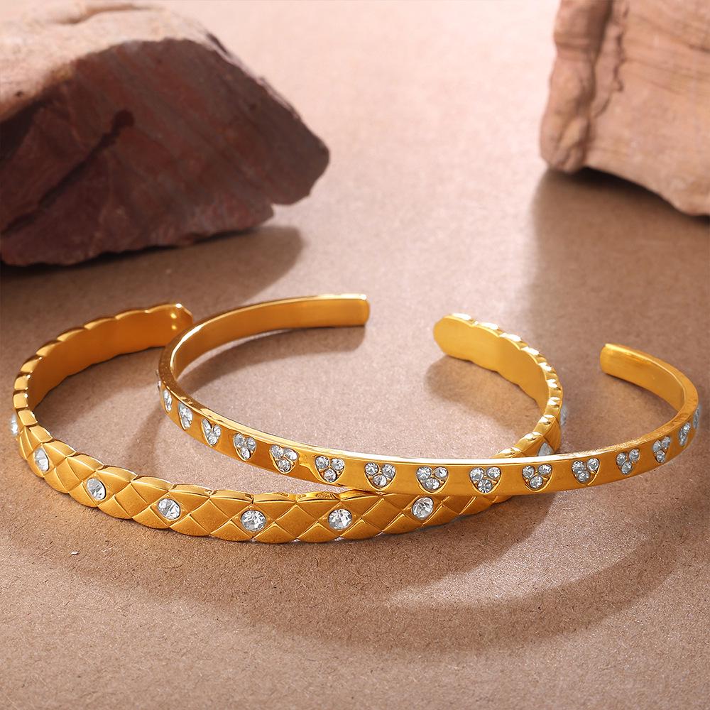 Retro Geometrisches Gewebtes Armband Set: Stapelbare, Hohlgefugte Offene Armbänder