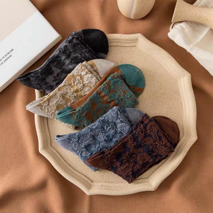 Vintage Dark Pattern Mid-Calf Slouch Socks with Embossed Flowers - Trendy Casual Wear for Spring and Autumn