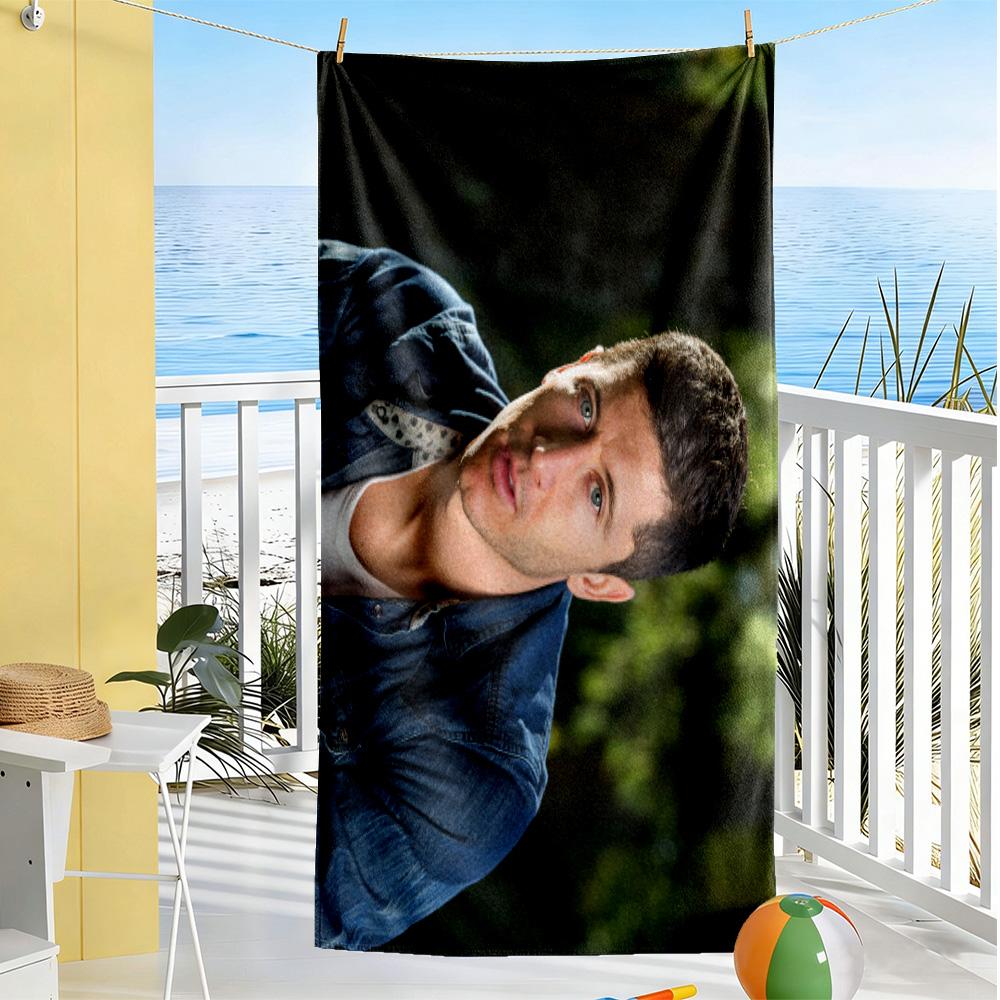 Robert Lewandowski Celebrates Goal Beach Towel Quick-Dry Soft Microfiber Comfortable Lightweight