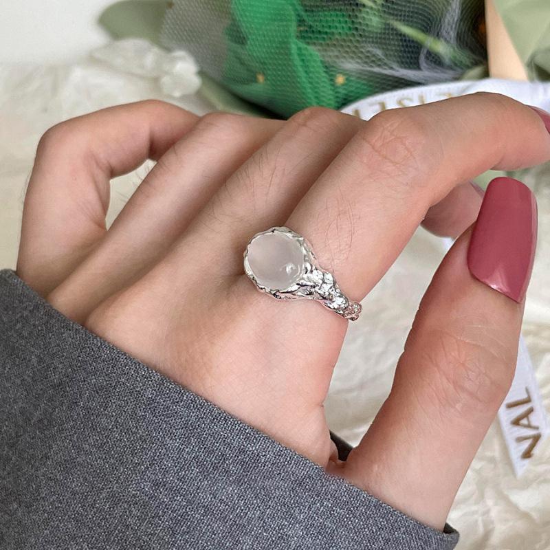 Chic And Delicate Cat Eye Stone Ring For Women With Adjustable Band Copper