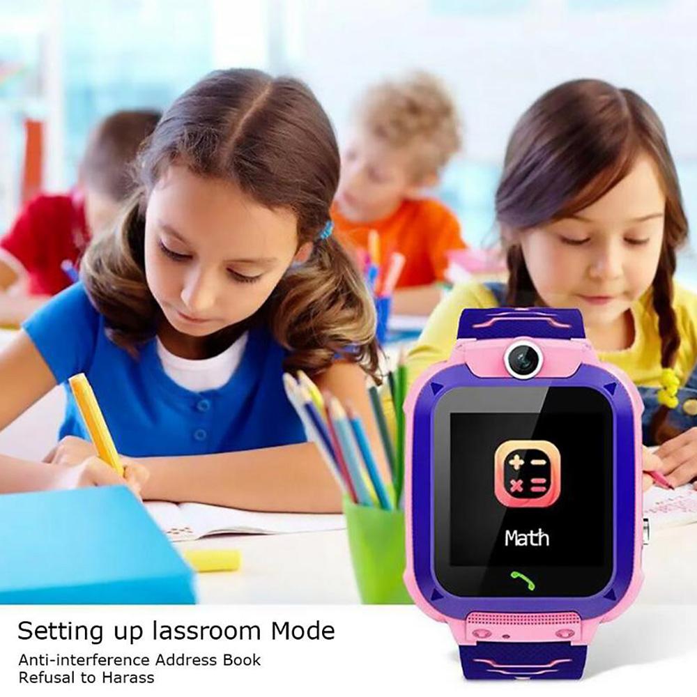 Q12 Kids Smart Watch IP67 Waterproof Children "s Phone Watch Precise Positioning SOS One Key For