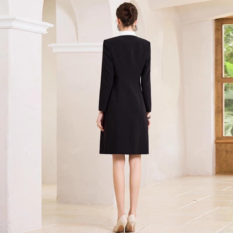 Black & White V-Neck Color Block Mid-Length Dress - Slimming & Flattering Professional Women's Attire for Spring & Autumn.