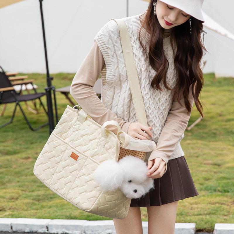 Portable Breathable Pet Carrier: Lightweight Canvas Crossbody for Cats & Small Dogs