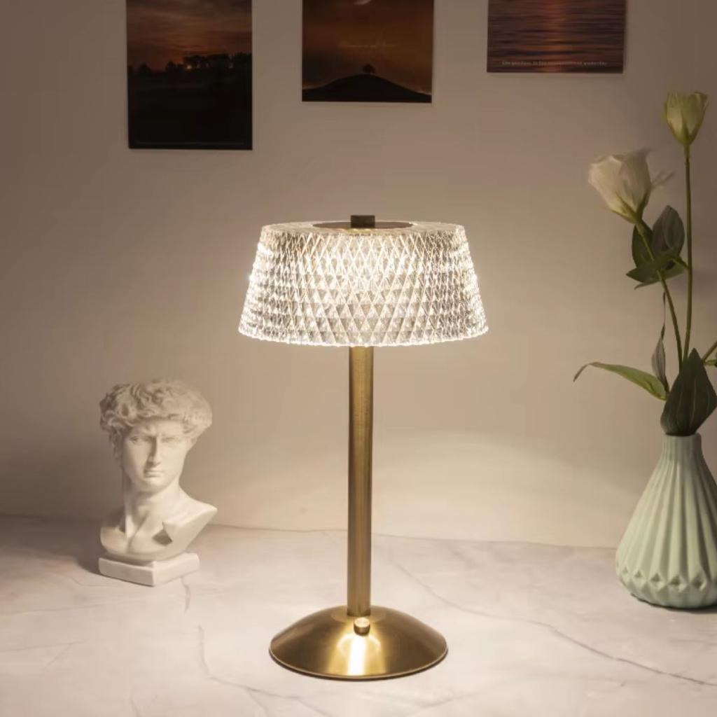 Minimally luxurious LED desk lamp, touch charging tri color lamp, bedroom, study, bedside atmosphere decoration