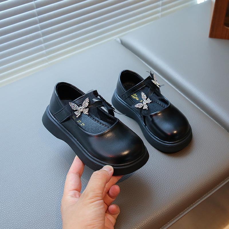 Spring and Autumn New Style Girls Sweet Bow Performance Soft Sole Leather Shoes