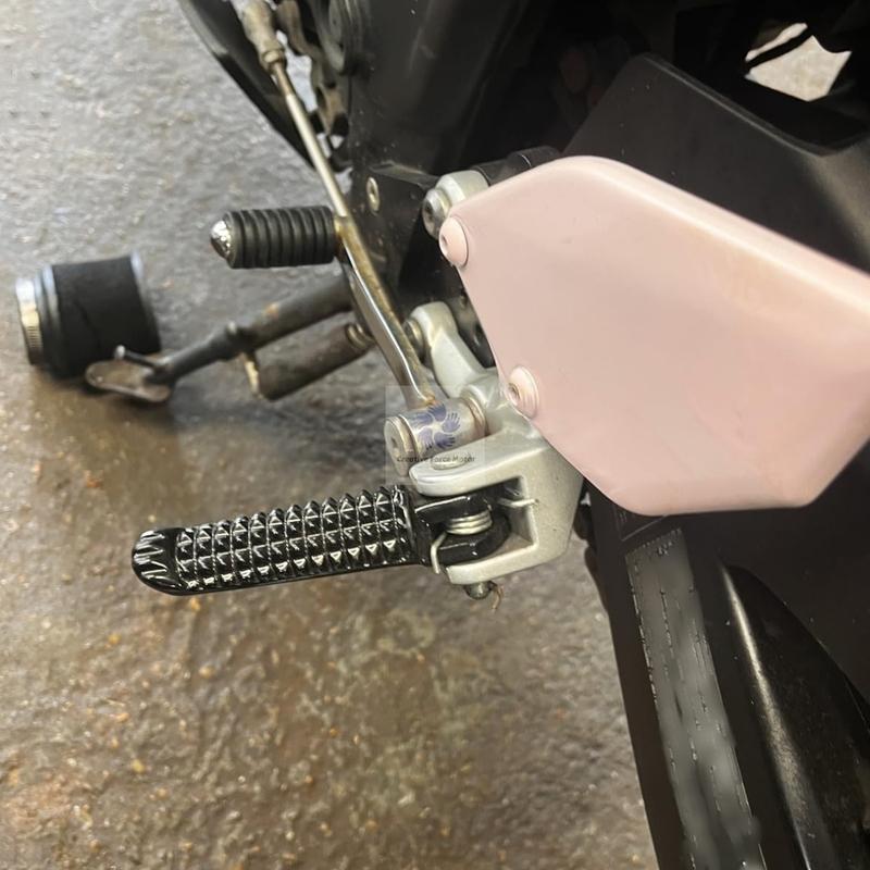 Front Rear Footpegs motorcycles Highway Racing Passenger Footrest Kit For Yamaha YZF R1 1998-2019 YZF R6 2003-2020 accessories