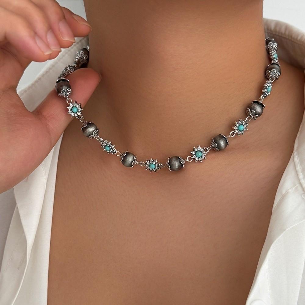 Bohemian Flowers Beads Choker Necklace Rhinestone Y2K Neck Jewelry  Party