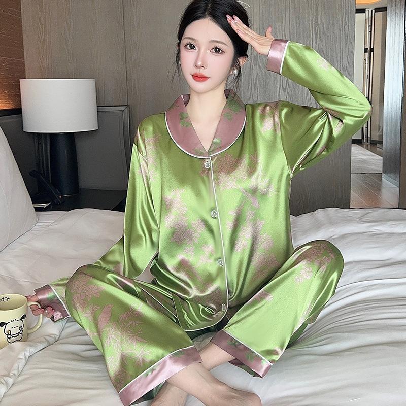 Rainbow Striped Pajamas Women'S Ins Wind Sweet Little Squirrel Ice Silk Thin High-End Loungewear Autumn Suit