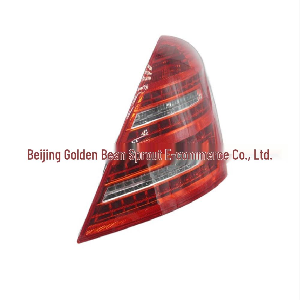 Applicable Rear Tail and Signal Light for Mercedes W211 US Version (2218201464, 2218201364)