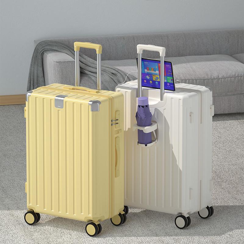 2025 Large Capacity Leather Suitcase with Universal Wheels and Combination Lock