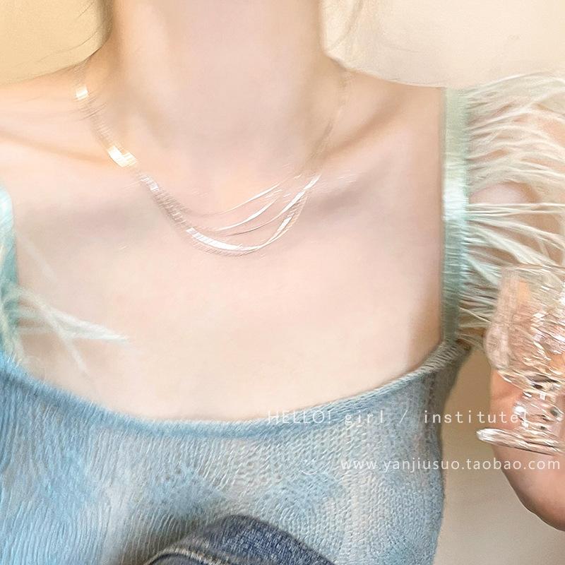 Multi-layer stacked snake bone necklace female high-end sense light luxury silver metal collarbone chain ins wind versatile explosion