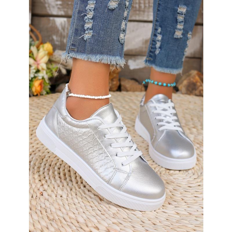 Versatile Casual Flat Sneakers for Women and Fashionable White Sneakers