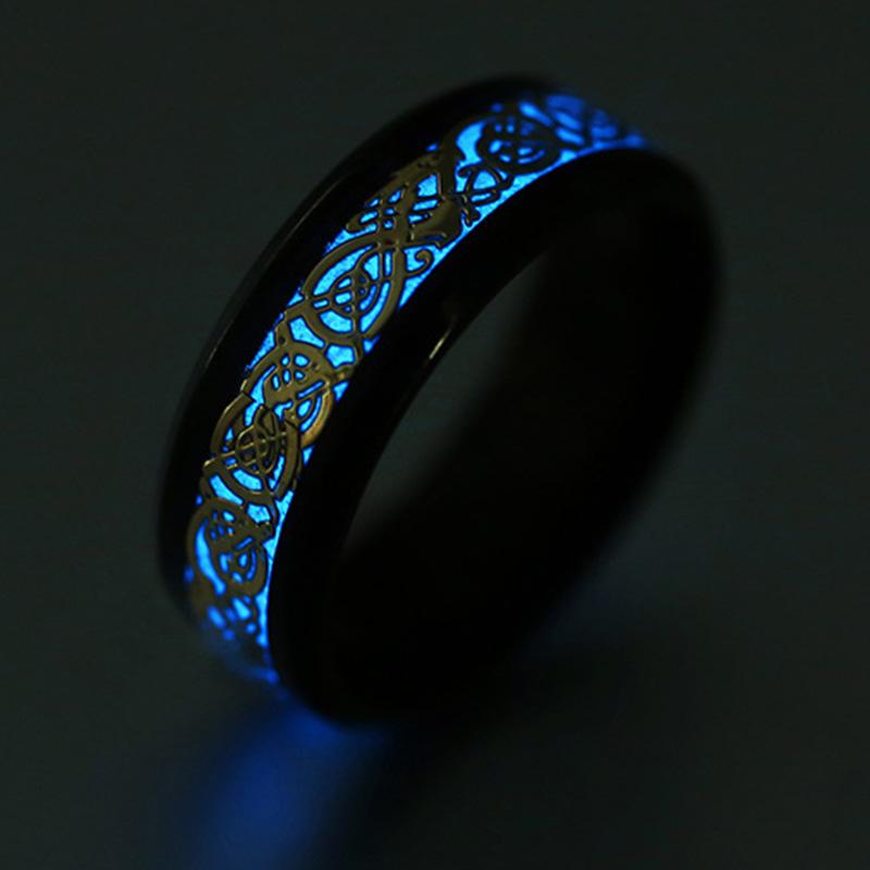 Trendig Blå Lyser upp Svart Drake Design Rostfritt Stål Fluorescerande Ring för Män Och Kvinnor Moderiktig Vigselring