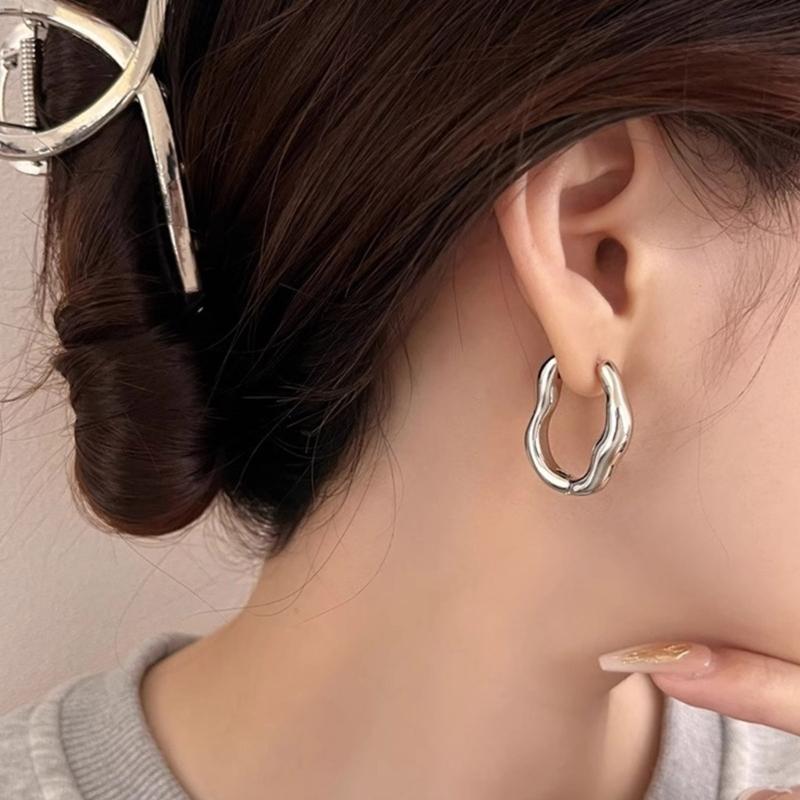 Trendy Geometric Ear Clips Comfortable Irregular Hoop Earrings for Women Girl Fashionable Unique Valentines Day Gift