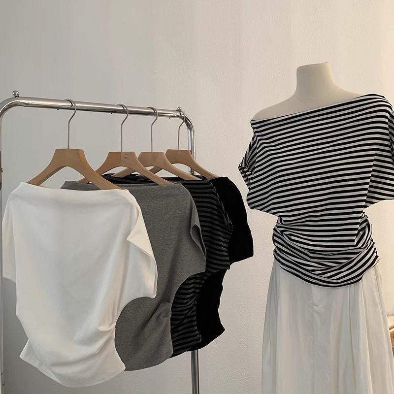 

2025 Summer Off-Shoulder Striped Asymmetrical Slimming Women s Top Small