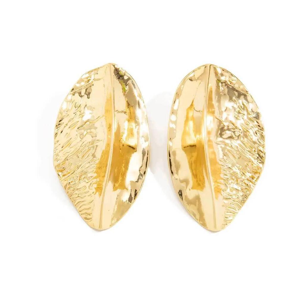 Ingemark Vintage Gold Color Pleated Leaf Stud Earrings Women Exaggerated Irregular Metal Earrings Wedding Banquet Party Jewelry