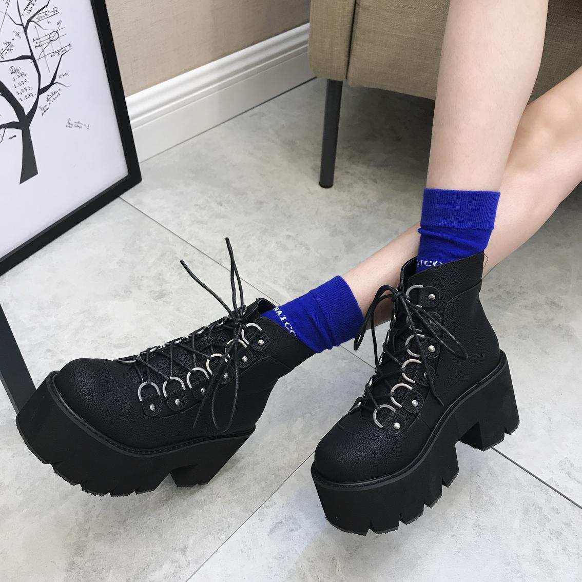 Модные новые ботильоны женские шнурованные мотоциклетные ботинки квадратный каблук — фото 3
