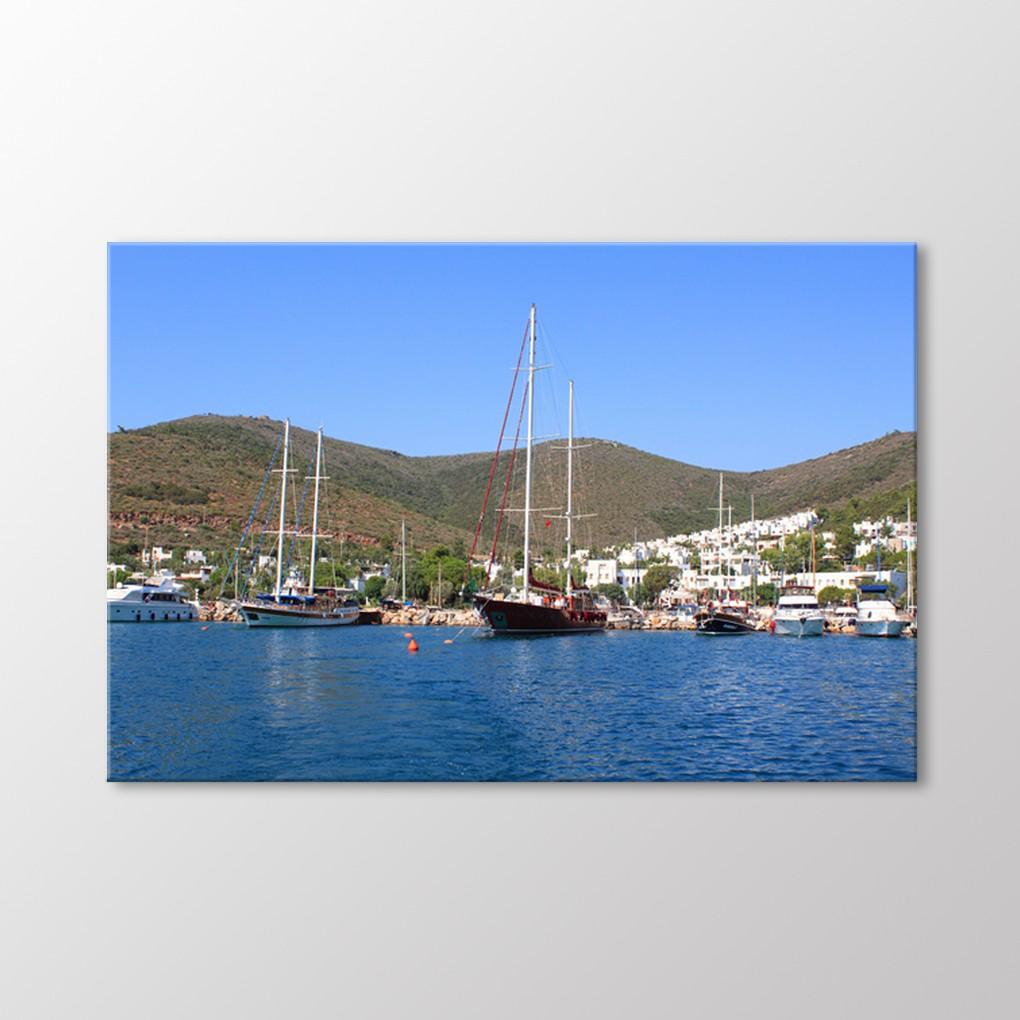 

Парусники, Бодрум Стол