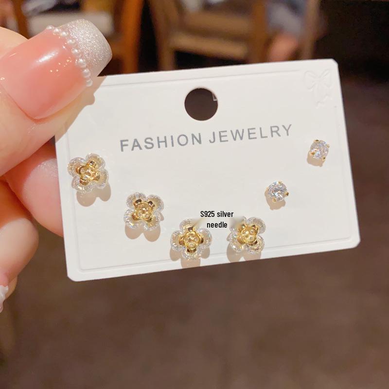 

Универсальные серьги-пусеты с цирконом в виде цветка в японском и корейском стиле, серебро s925, изысканная легкая роскошь