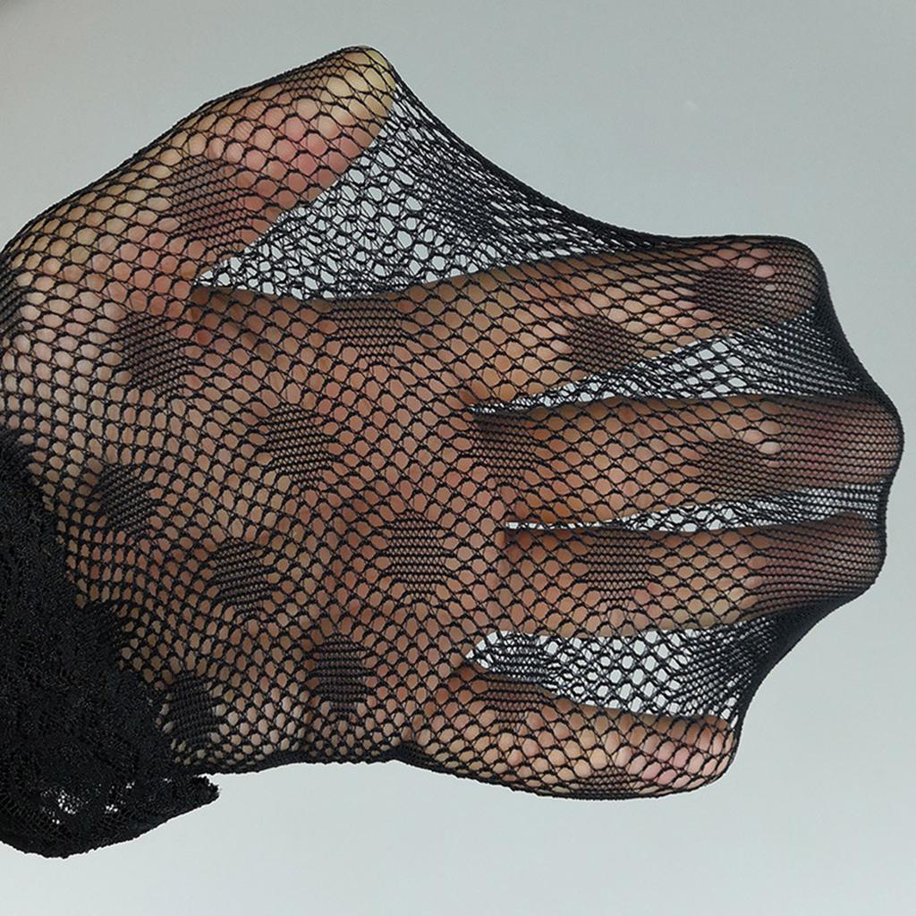 1 Pair Fashionable Black Fishnet Mesh Ankle Socks with Hollowout Geometric Patterned Ruffle Lace Trim Socks for Women