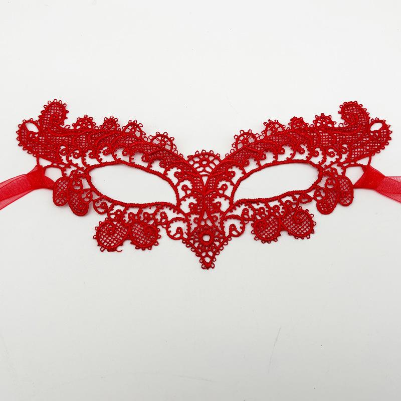 Women s Red Lace Half Face Masquerade for Costume Party One Size красный