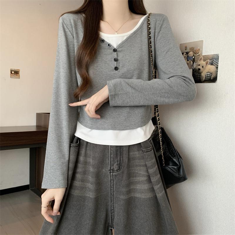 Base Layer Women's Outerwear Inner Wear with High-end and Unique Buttoned T-shirt Long-sleeved Color-matched Fake Two-piece Top