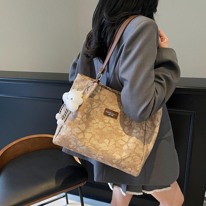 Student Class Bag Women's 2025 Summer New Simple Fashion Shoulder Bag Large Capacity Tote Bag