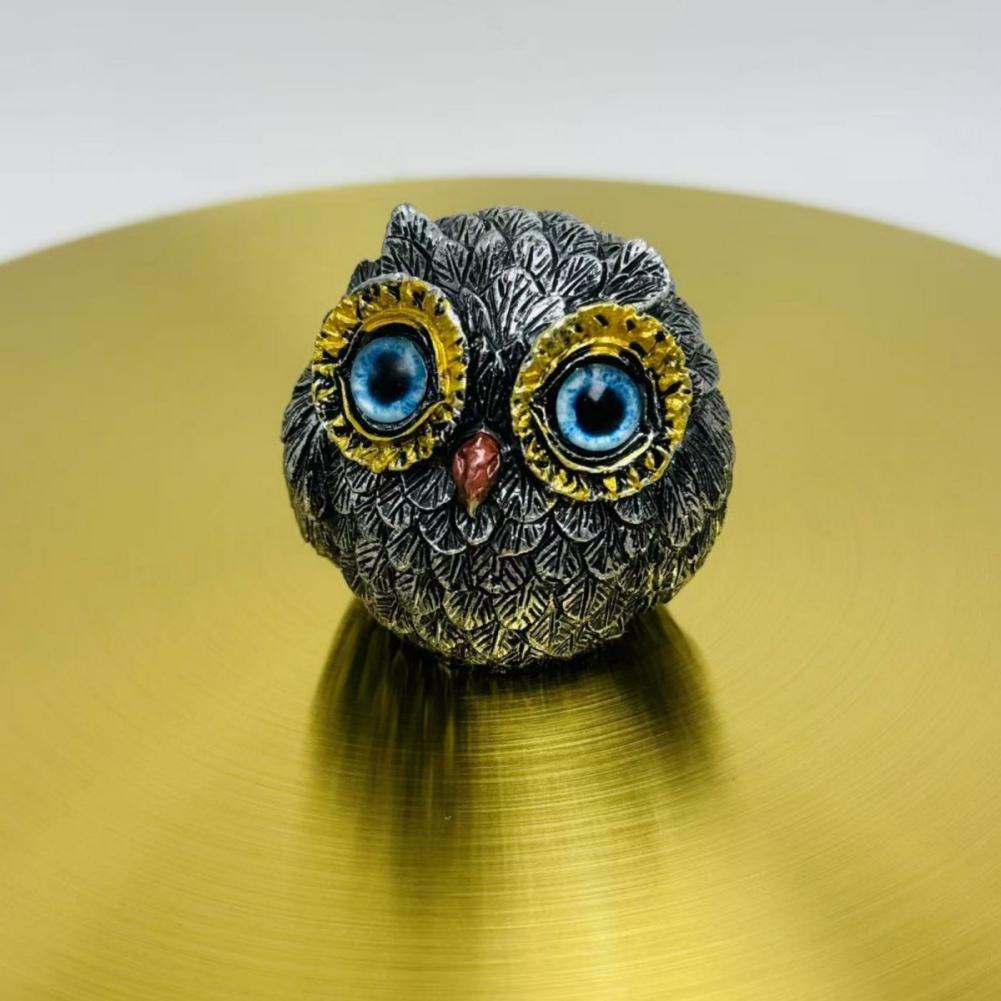 Resin Owl Statue Owl Handicraft Ornaments Desk Decoration