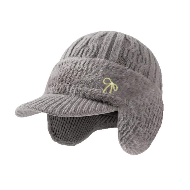 Căciulă rezistentă la vânt, căptușită cu fleece, cu protecție pentru urechi, pentru persoane de vârstă mijlocie și vârstnici - Caldă și elegantă pentru toamnă și iarnă