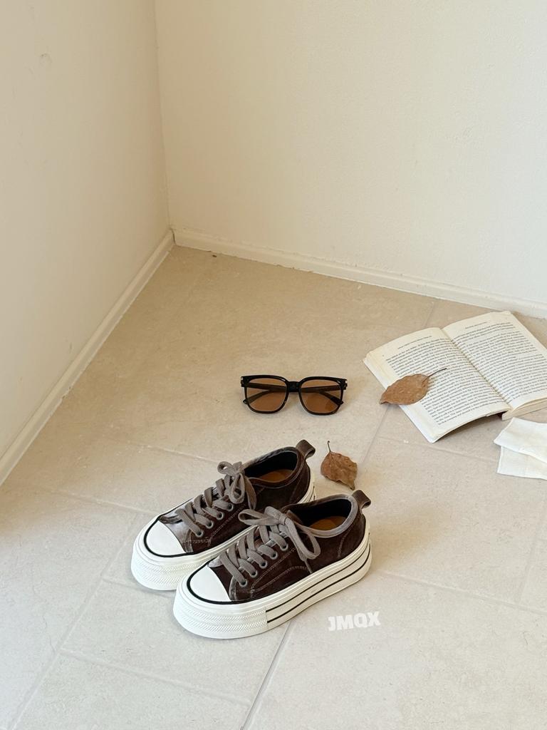 Leather Retro Thick-soled Heightening Casual Shoes Women's 2025 Autumn New Versatile Sports Niche Anti-skid Trend Lightweight