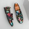 Fashion Street Style Male Loafers Pointed Casual Moccasins for Men Fringed Slip-on Men's Shoes Bean Boat Shoes New Fashion Driving Flats
