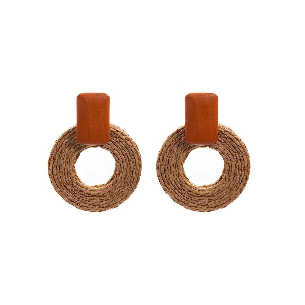 European Retro Geometric Raffia Earrings: Vacation-Style Wooden Hollow Long Accessories for Women