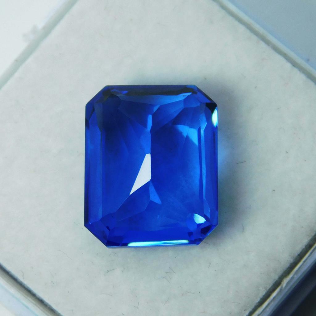 CERTIFIED Fine Looking 10.75 Ct Natural Blue Sapphire Loose Gemstone Emerald Cut A-2829