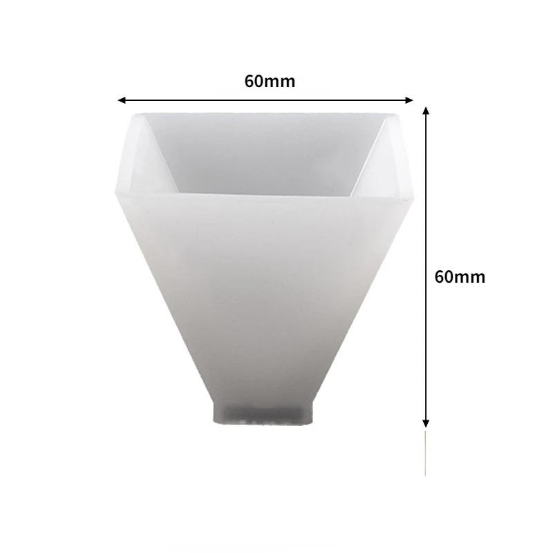 3D-Pyramiden-Silikonform für DIY-Kristall-UV-Epoxid-Würfel-Dreieckskegel Heimdekoration Kunsthandwerk für Harzmodelle